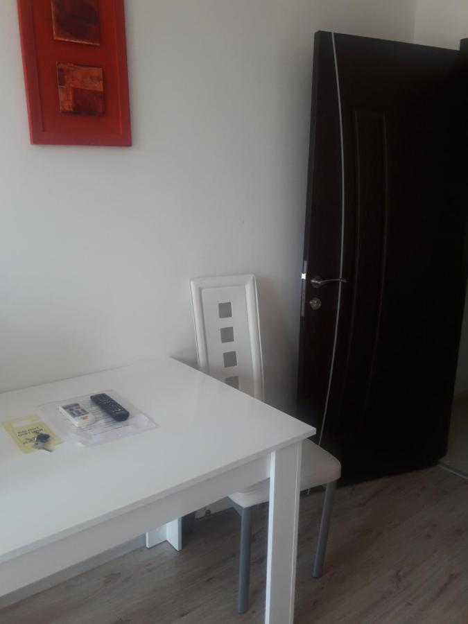 דירות פומורי Apartament Janet מראה חיצוני תמונה