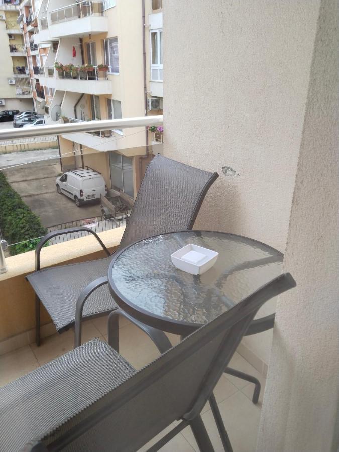 דירות פומורי Apartament Janet מראה חיצוני תמונה