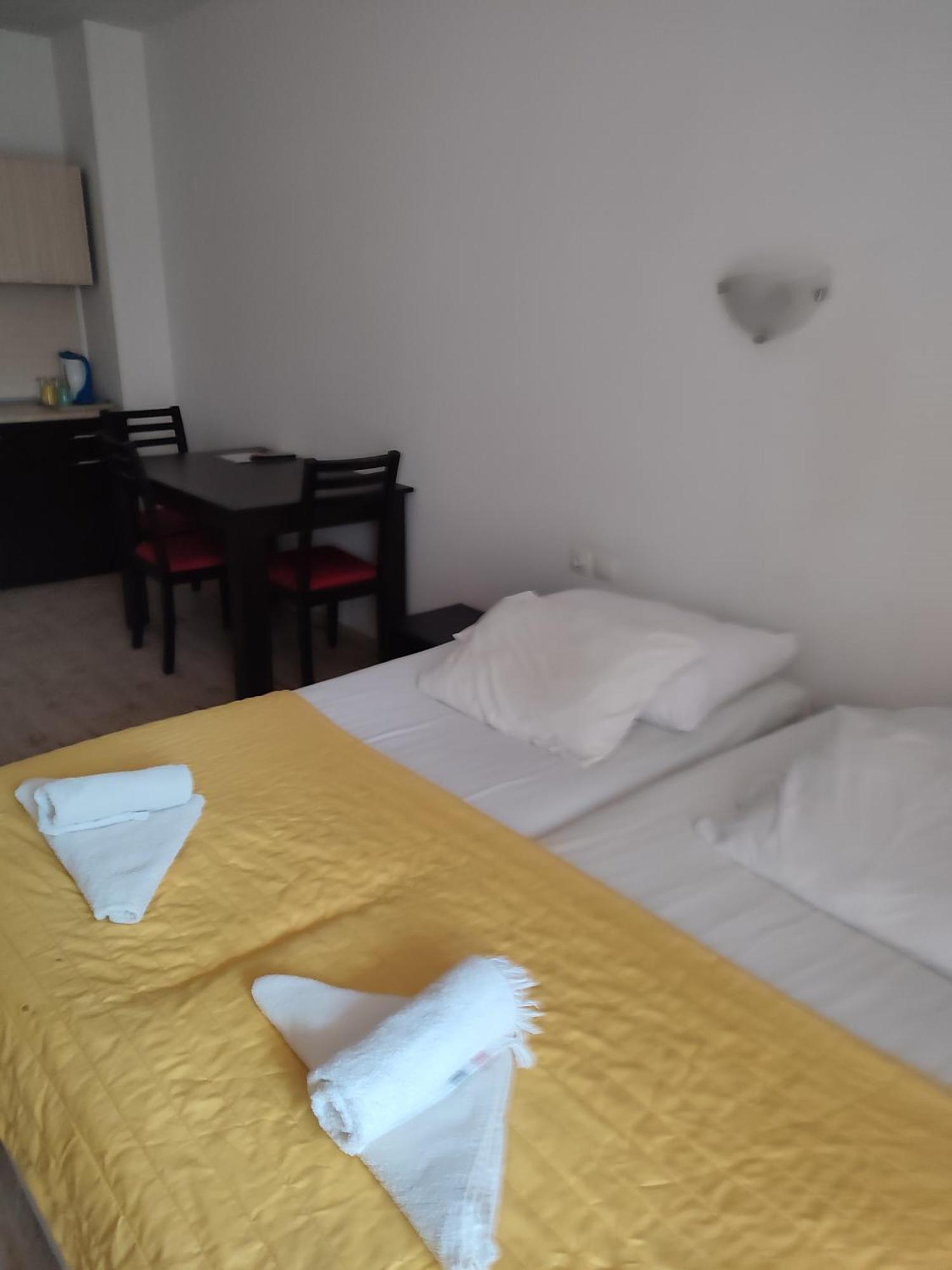 דירות פומורי Apartament Janet מראה חיצוני תמונה