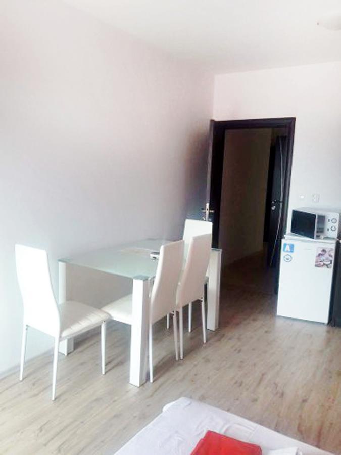 דירות פומורי Apartament Janet מראה חיצוני תמונה
