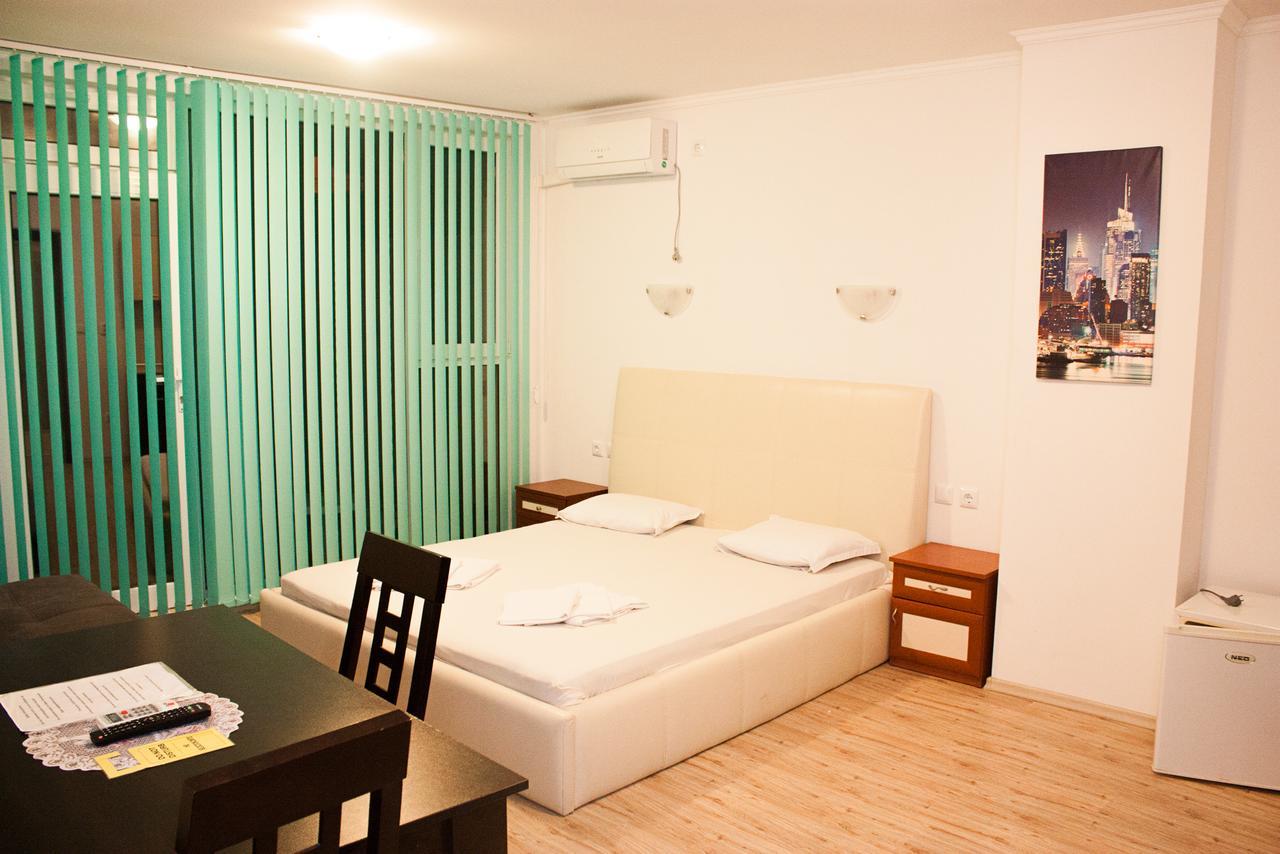 דירות פומורי Apartament Janet מראה חיצוני תמונה
