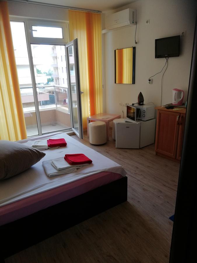 דירות פומורי Apartament Janet מראה חיצוני תמונה