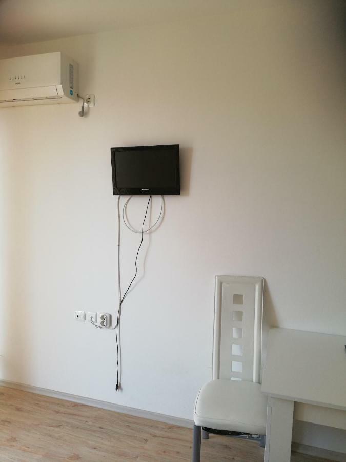 דירות פומורי Apartament Janet מראה חיצוני תמונה